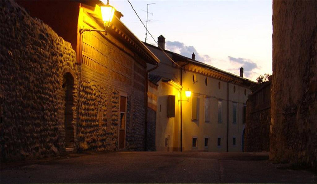 Villa Avesani Pastrengo Exterior photo